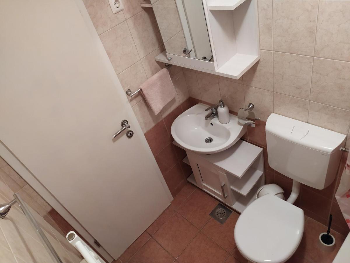 Katrin 101 Apartment Tučepi Екстериор снимка