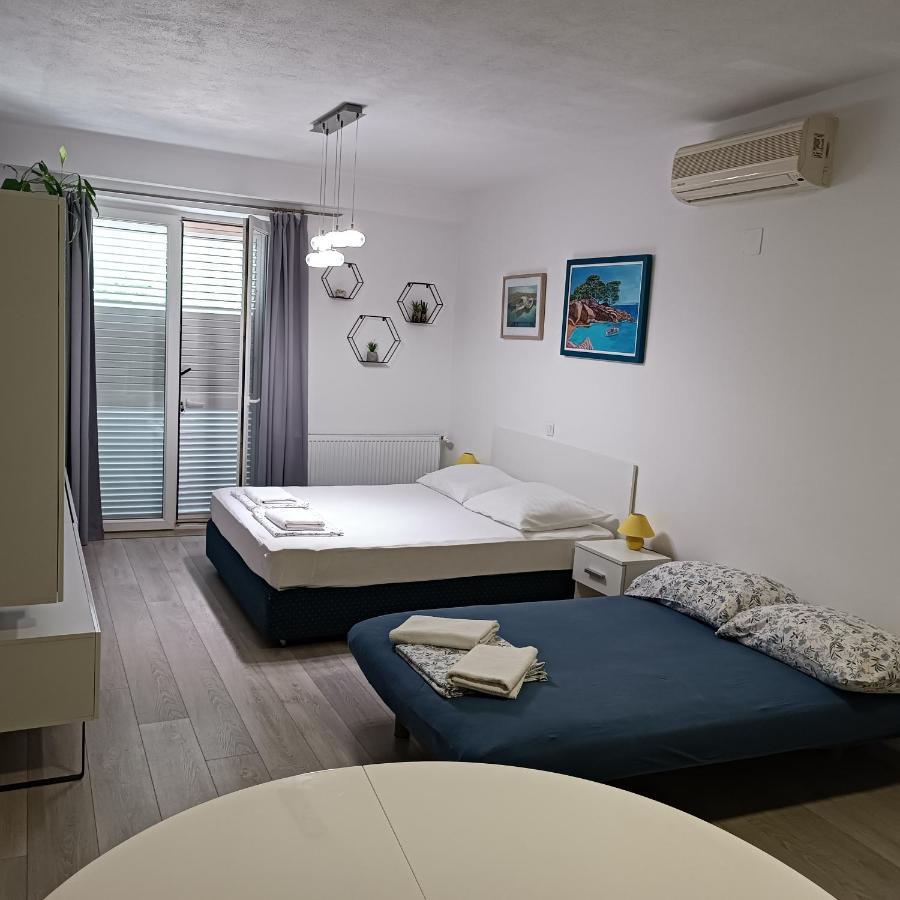 Katrin 101 Apartment Tučepi Екстериор снимка